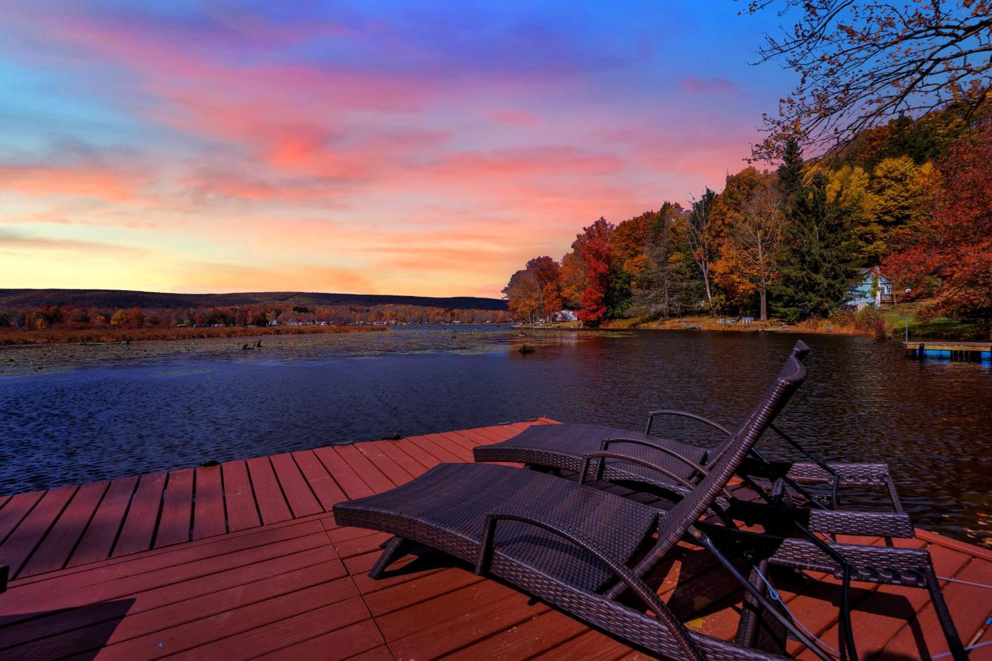 Lakefront A-Frame, Dock, Kayaks, Fire Place Lake Ariel Kültér fotó